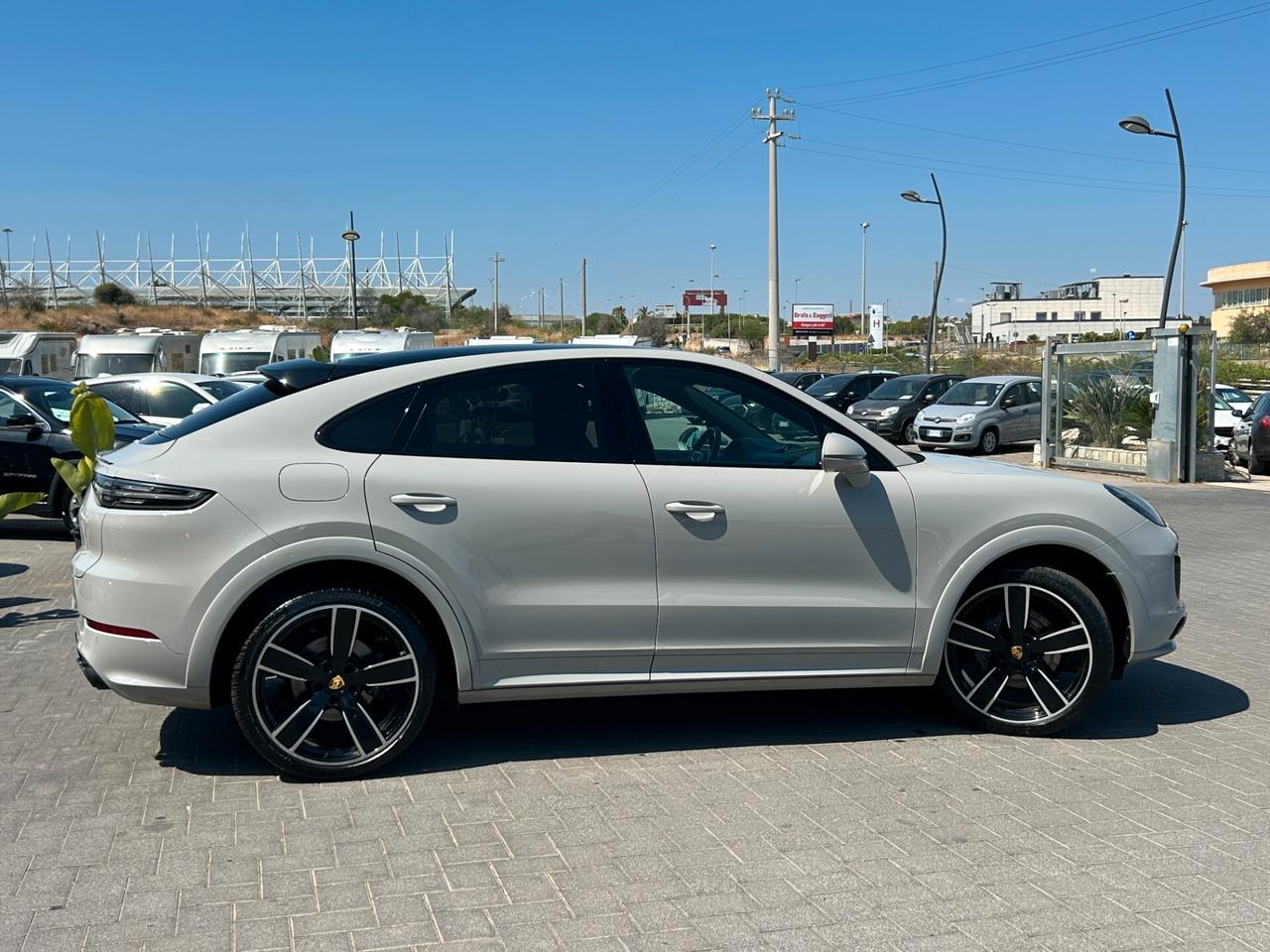 Porsche Cayenne Coupe 3.0 V6 tiptronic