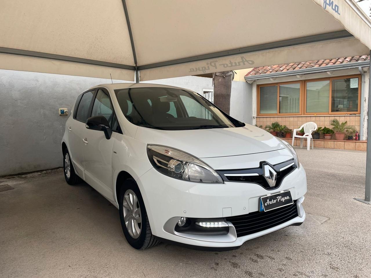 Renault Scenic XMod dCi 110 CV EDC Limited automatica