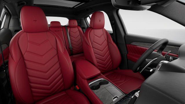 MASERATI Grecale MY25 MHEV 330 CV Modena