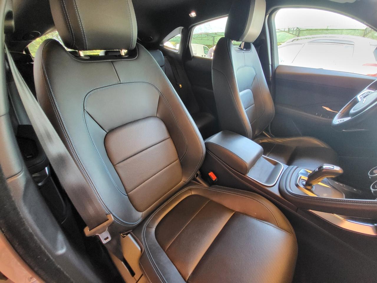 Jaguar E-Pace 2.0D 180 CV AWD aut. R-Dynamic