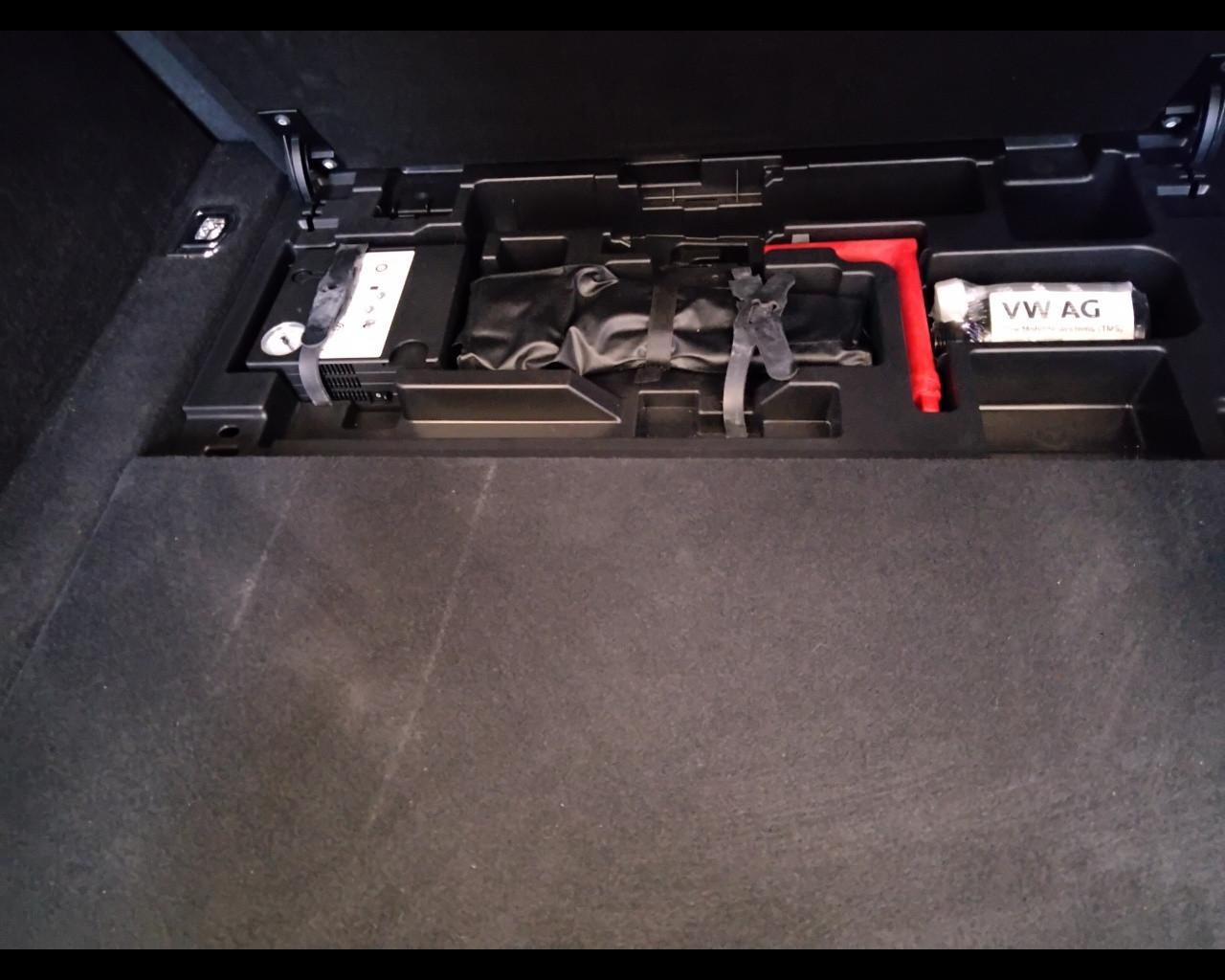 AUDI A4 V 2019 Avant - A4 Avant 40 2.0 g-tron Business Advanced 1