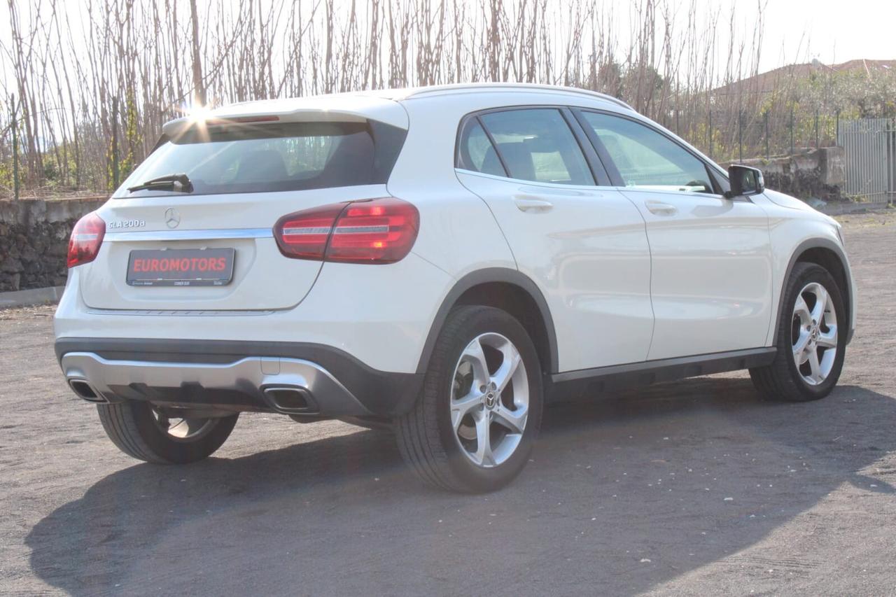 Mercedes-benz GLA 200 d Tua A SOLI 251€ Automatic Premium