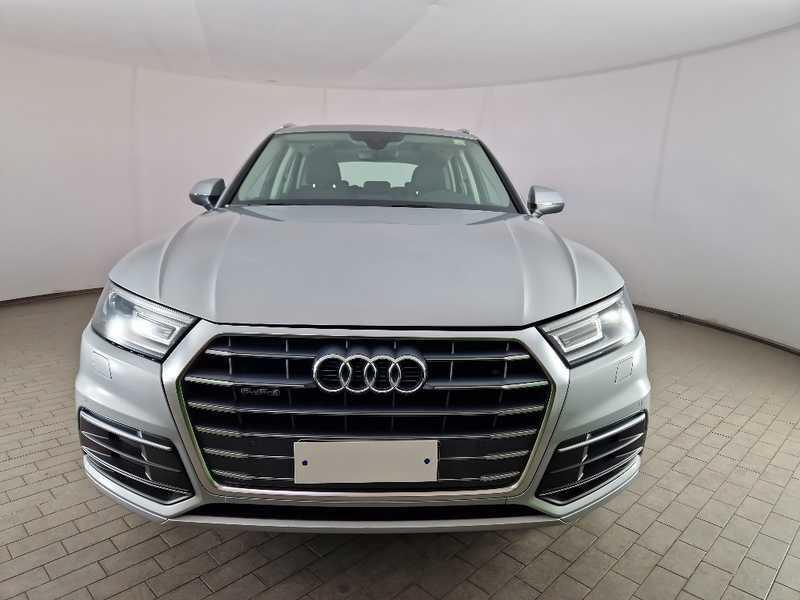 AUDI Q5 40 TDI MHEV Business Sport quattro S tronic