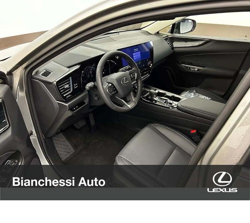 Lexus NX NX Plug-in 4WD Premium +
