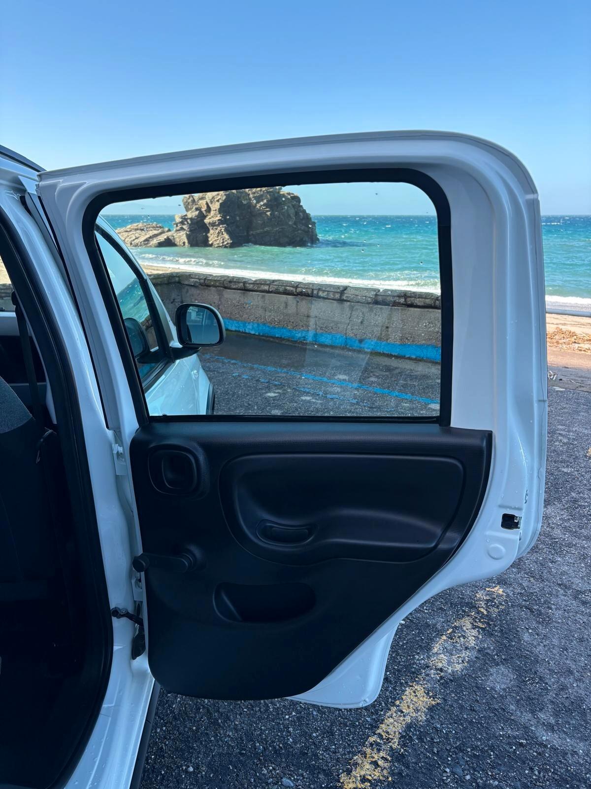 Panda 1.0 FireFly Hybrid City 5 Posti