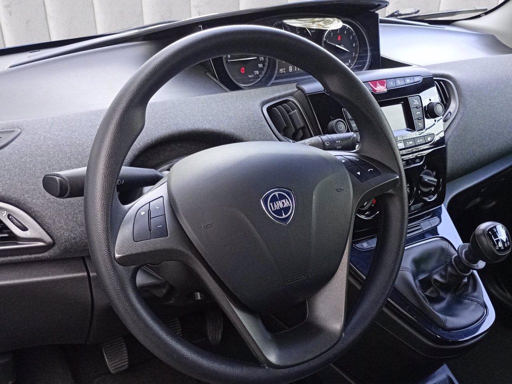 LANCIA Ypsilon 1.0 firefly hybrid Silver s&s 70cv del 2020