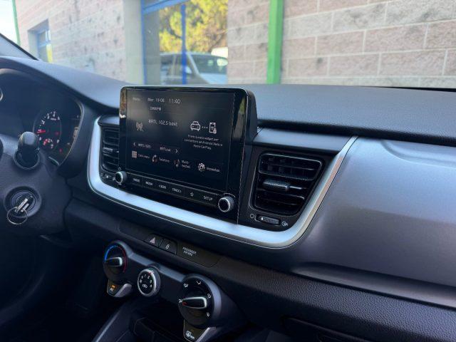 KIA Stonic 1.2 DPI 84CV UNIPROPRIETARIO RETROCAMERA