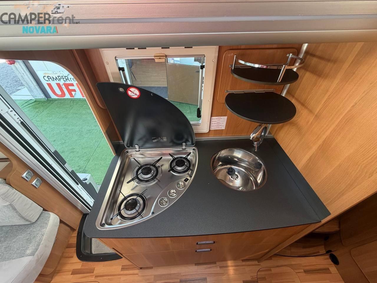 Laika ECOVIP 610 MOTORHOME LETTO MATRIMONIALE 6.80 MT