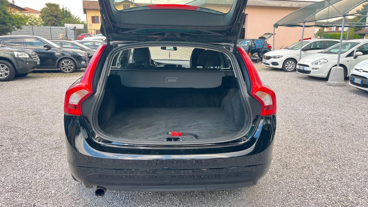 Volvo V60 D2 Geartronic