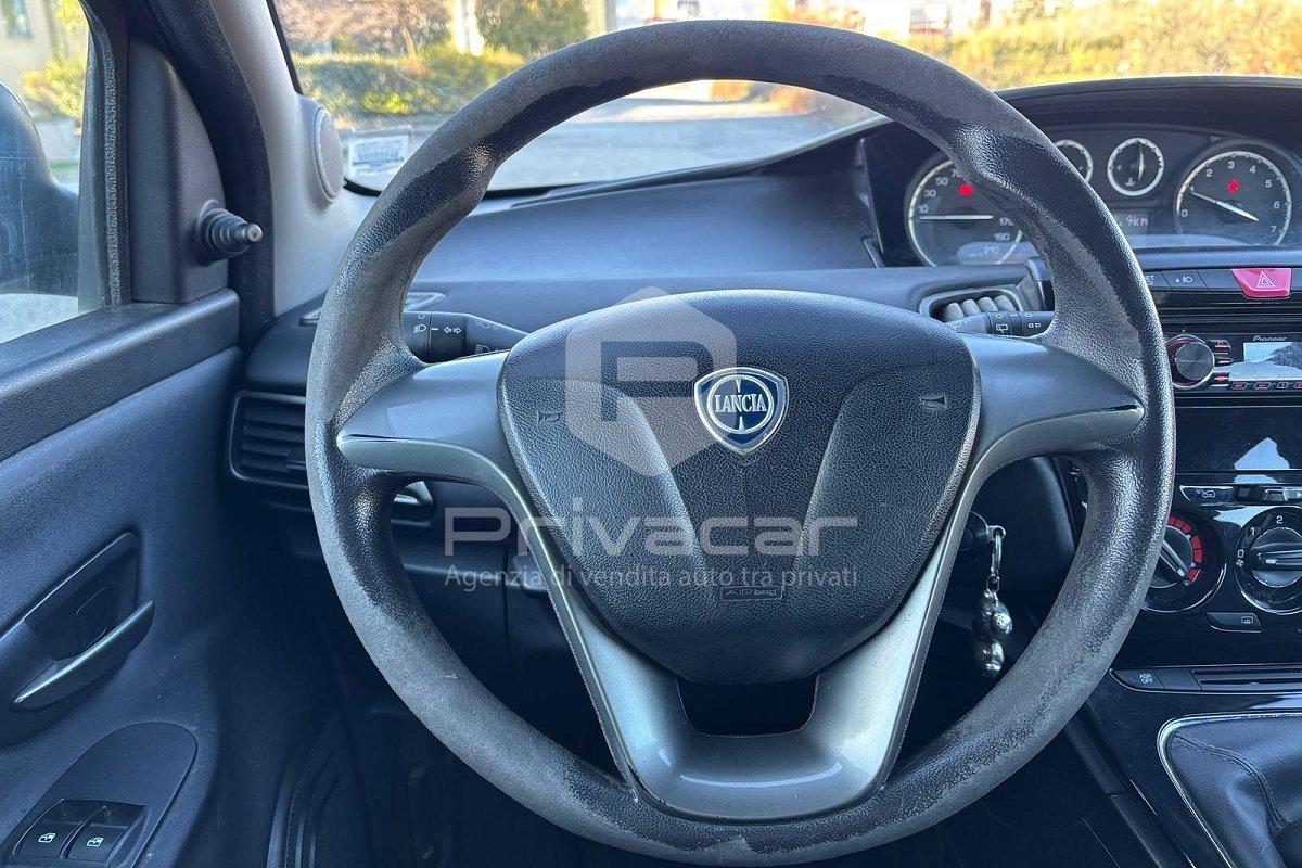 LANCIA Ypsilon 1.2 69 CV 5 porte Elle