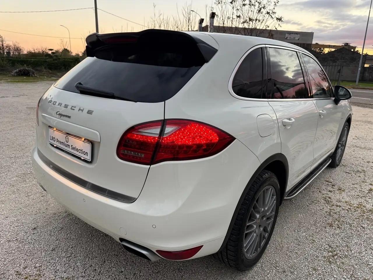 Porsche Cayenne 3.0 Diesel 245cv navi*led+pelle Euro5