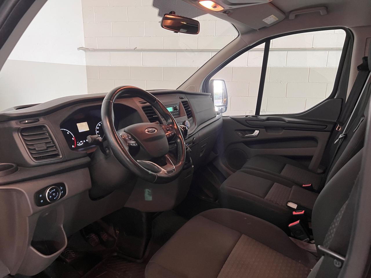 Ford Transit Custom 300 2.0 tdci 170 PL-DC Trend +IVA