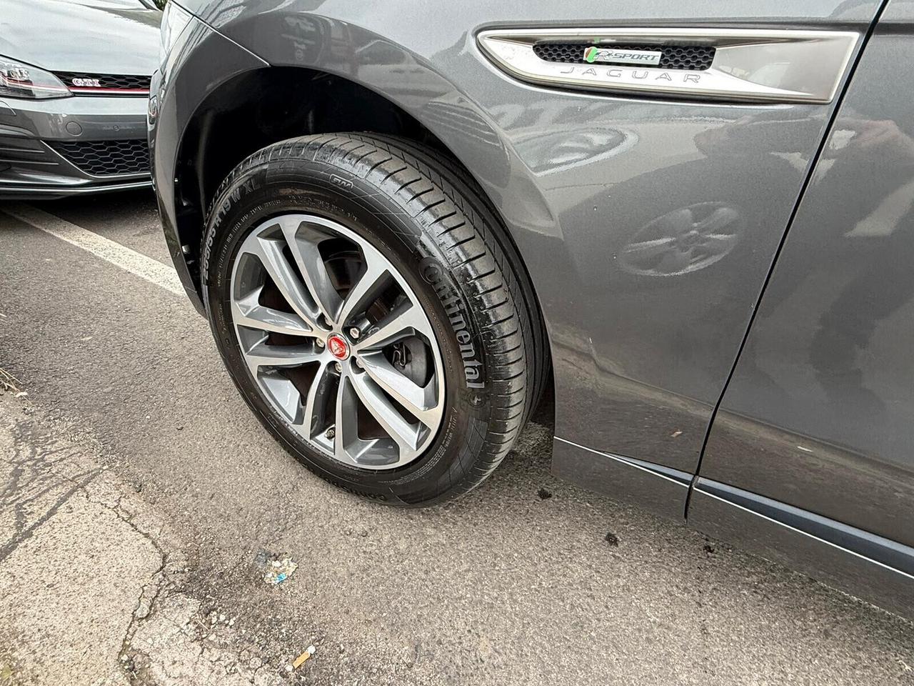 Jaguar F-Pace 2.0 D 180 CV AWD R-Sport - 93.000km - Superprezzo