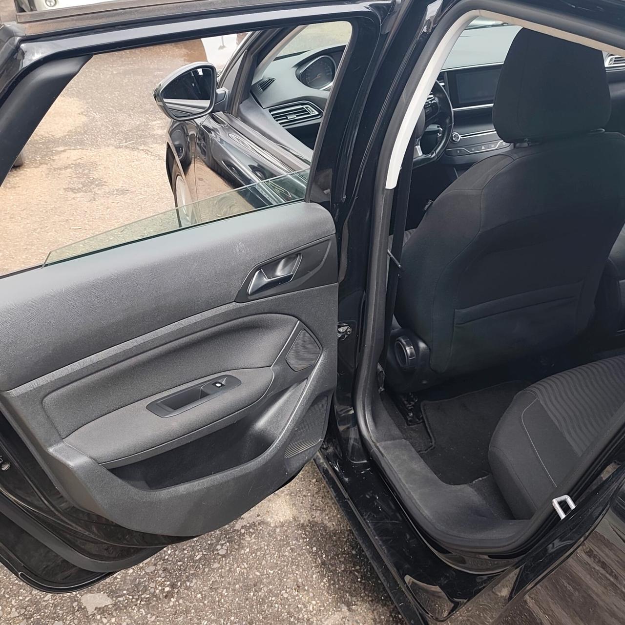 Peugeot 308 BlueHDi 120 S&S SW