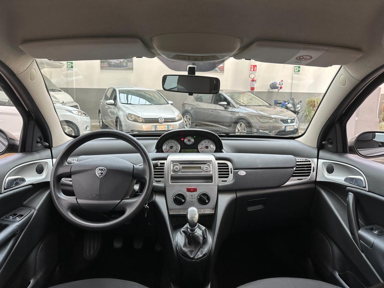 Lancia Ypsilon 1.2 Benz (Euro 4), ok neopat, uni propriet, impeccabile