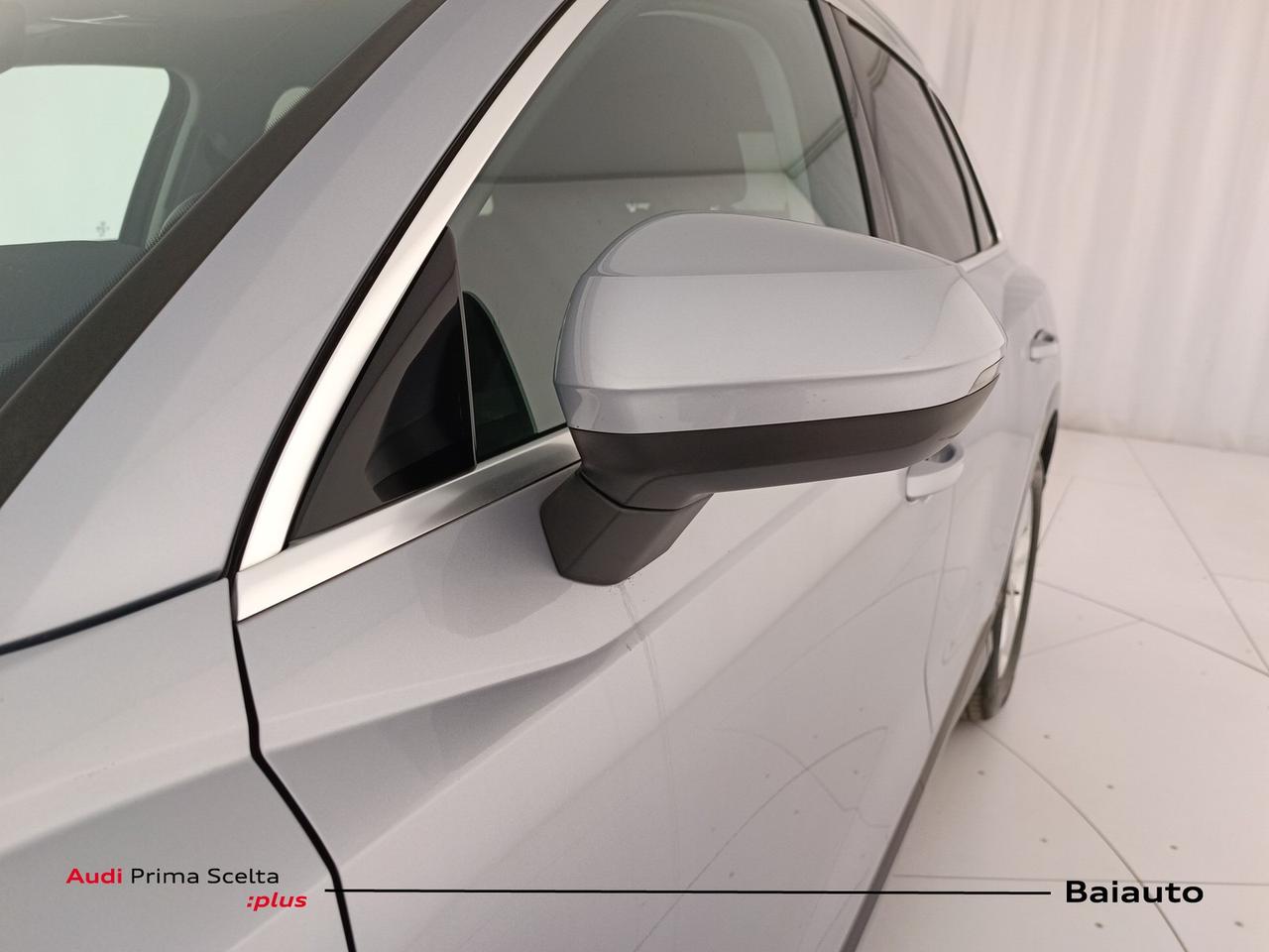 Audi Q3 35 2.0 tdi business advanced s tronic