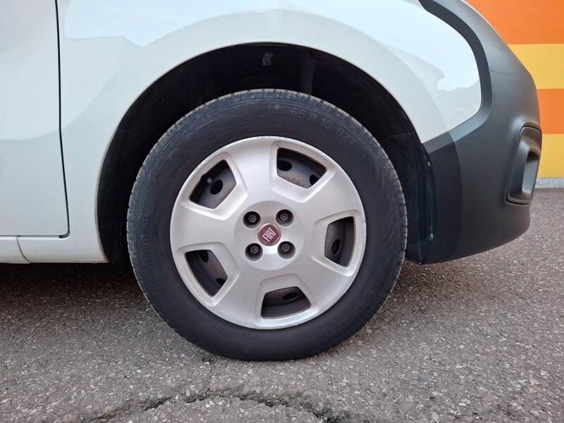 FIAT Fiorino 1.3 MJT 95CV Cargo SX VETRATO