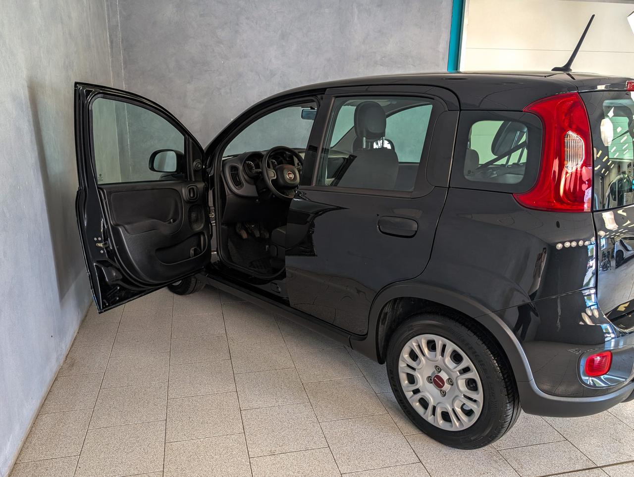Fiat Panda 1.0 Hybrid 70cv