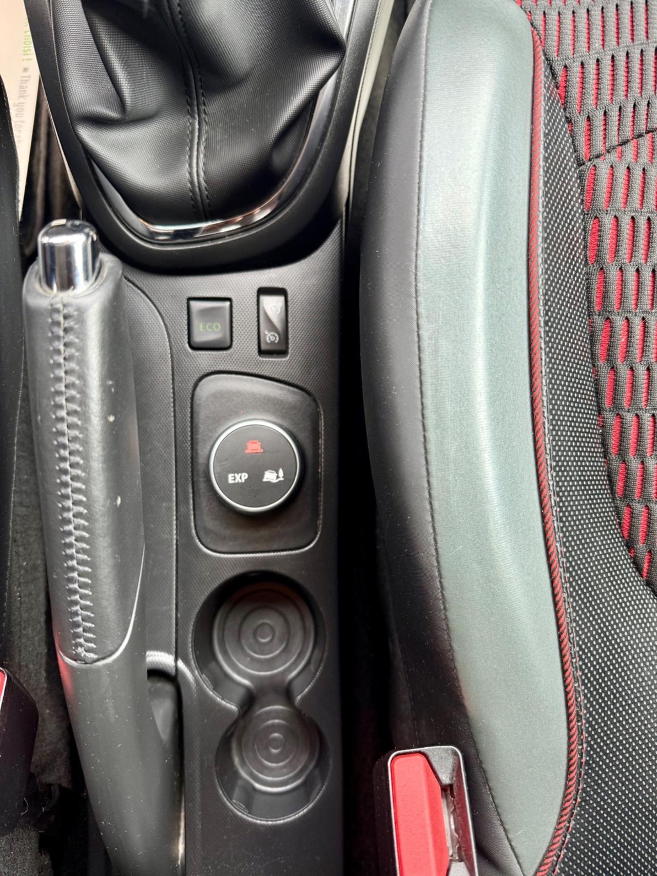 Renault Captur 1.5 dCi EDC Project Runway Ok NEOPATENTATI