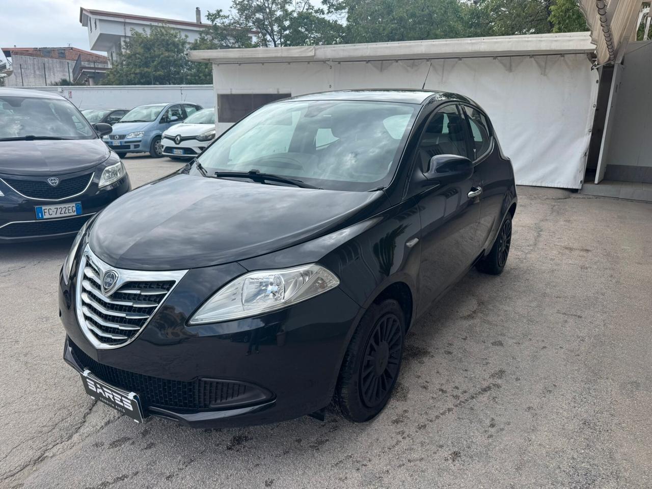 Lancia Ypsilon 1.2 GPL 69 CV 5 porte S&S Silver