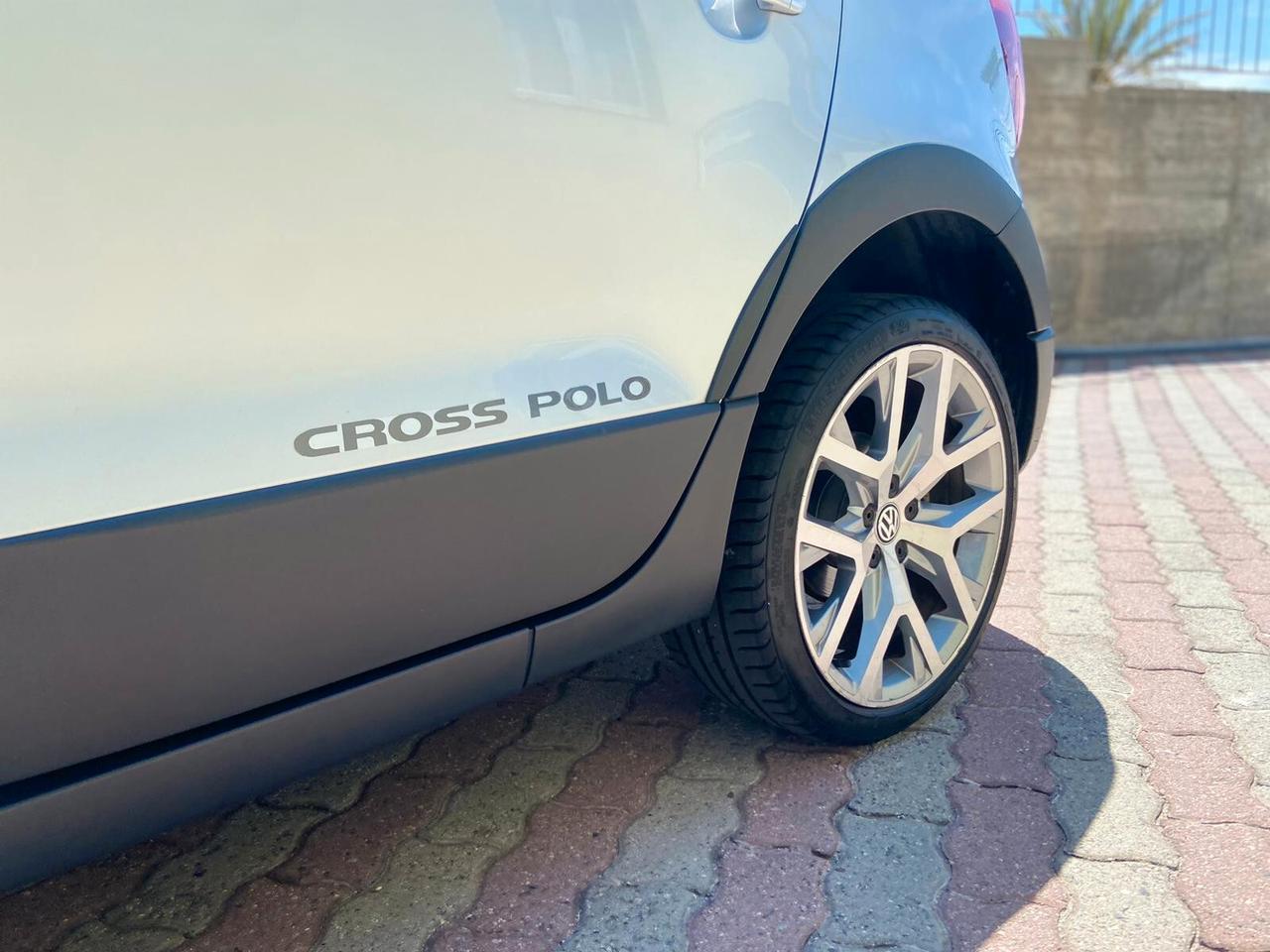 Volkswagen Cross Polo 1.4 TDI 90cv 5p. Bluemotion Technology