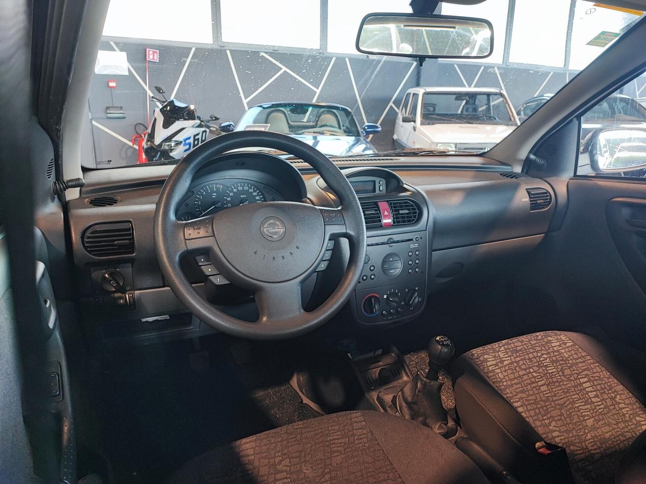 Opel Corsa 1.2i 16V cat 5 porte Comfort