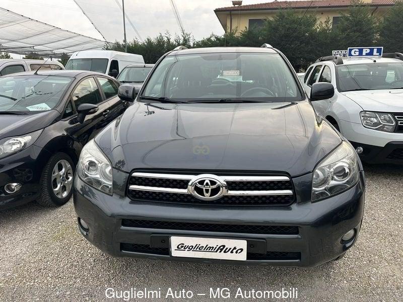 Toyota RAV4 RAV4 2.2 D-4D 177 CV Luxury