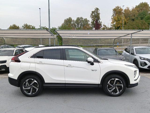 MITSUBISHI Eclipse Cross 2.4 MIVEC 4WD PHEV Diamond SDA