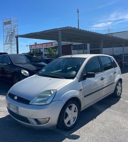Ford Fiesta 1.4 16V 5p. Ghia