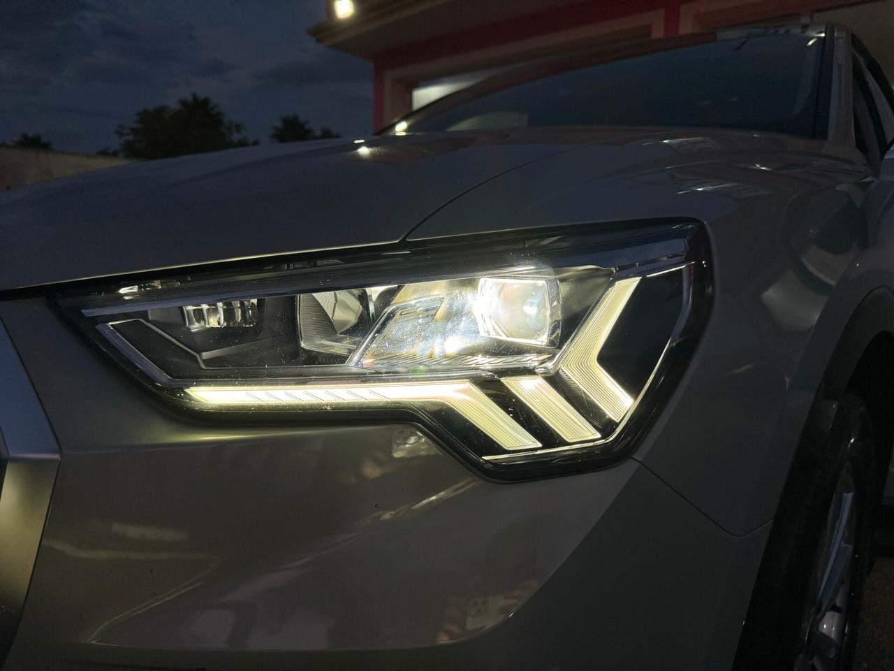 Audi Q3 Sportback 35 TDI S-tronic Business Plus Matrix
