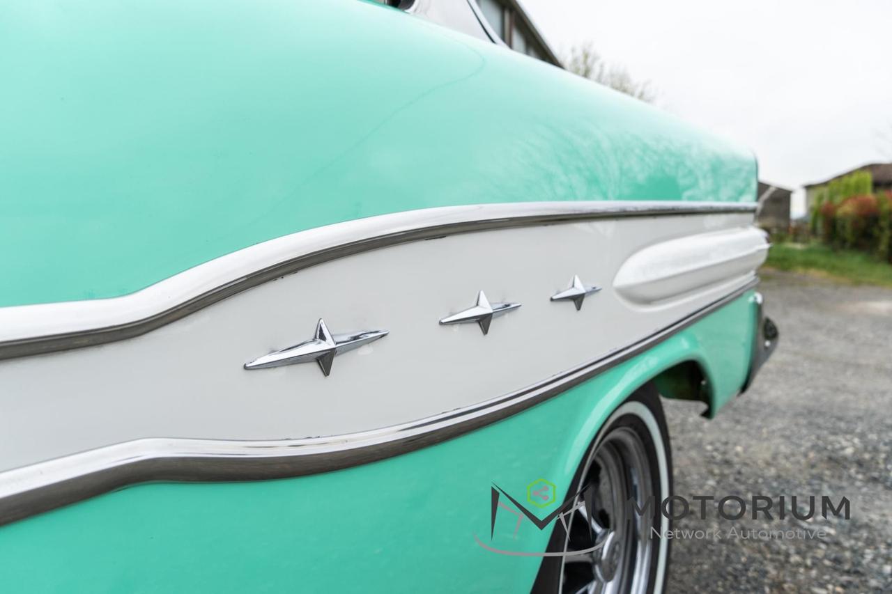 PONTIAC CHIEFTAIN 5.7 V8 - 2 DOOR HARDTOP 1957 - RESTAURO TOTALE