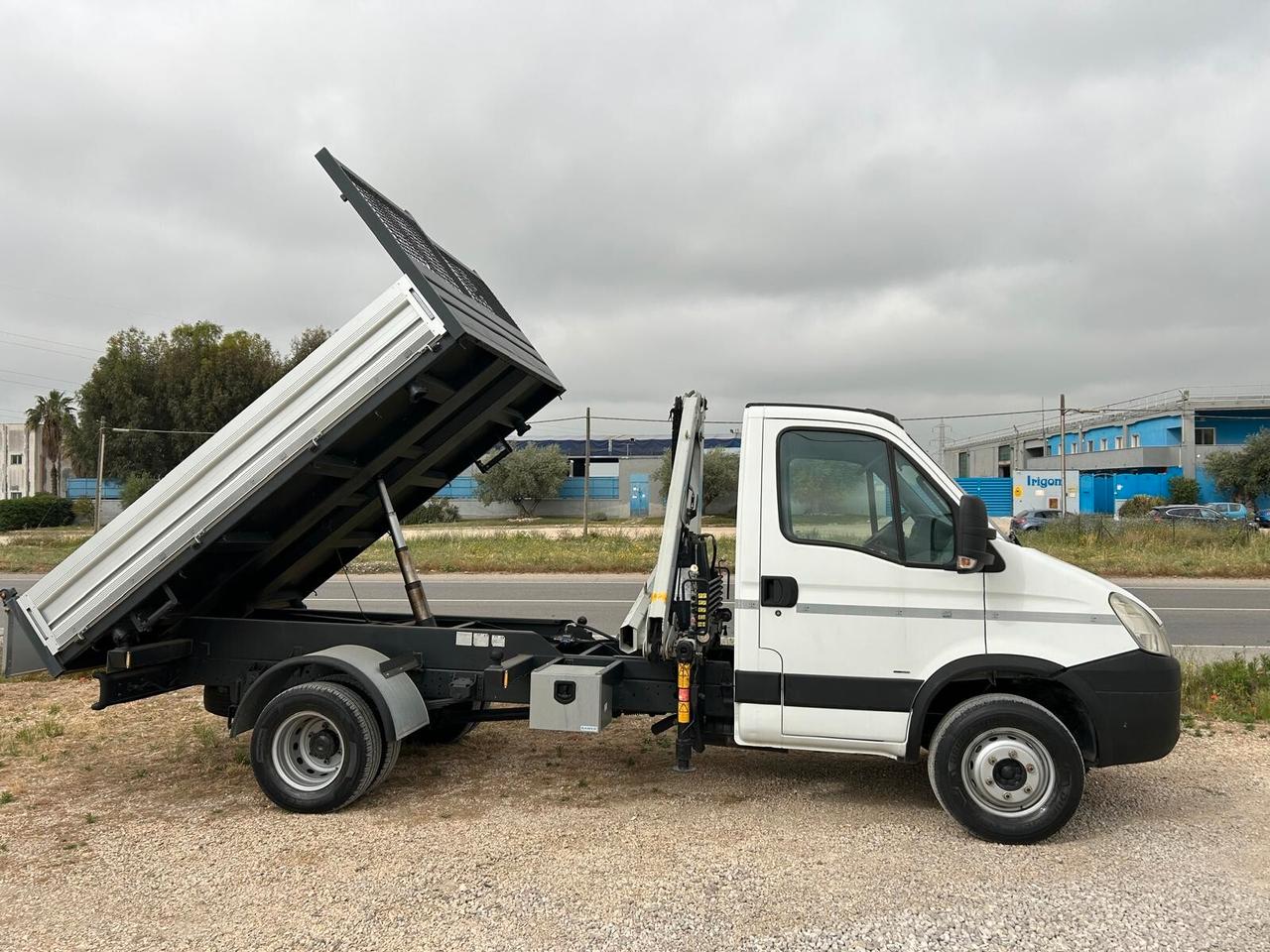 IVECO 65C18