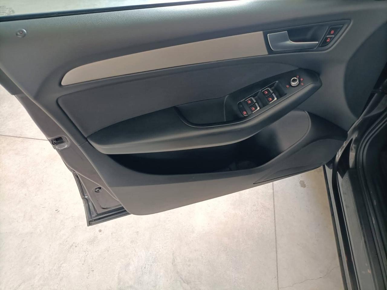 Audi Q5 2.0 TDI 177CV quattro S tronic Business 12/2012