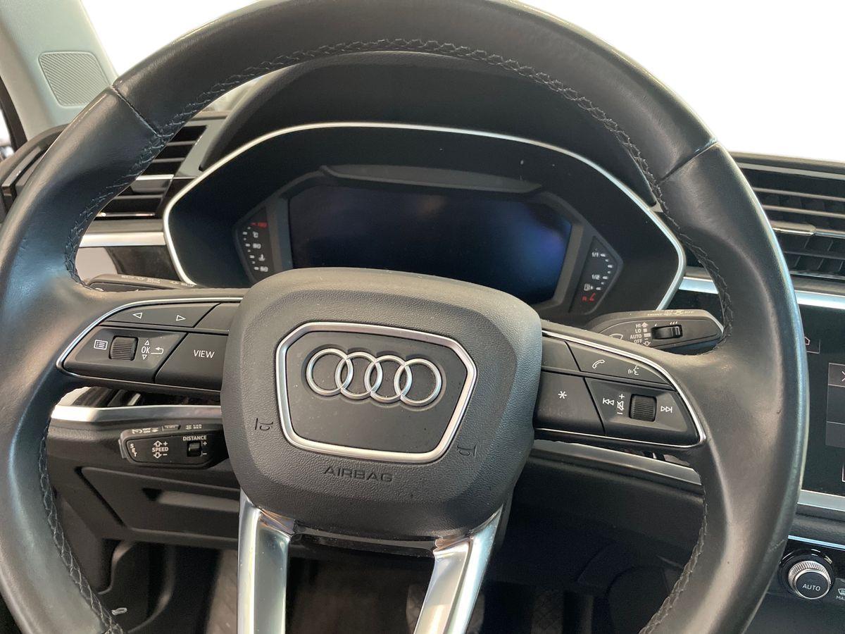 AUDI Q3 II 2018 - Q3 40 2.0 tfsi Business quattro s-tronic