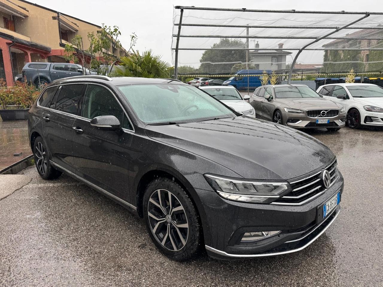 Volkswagen Passat Variant 2.0 TDI SCR 190 CV 4MOTION DSG Executive BMT