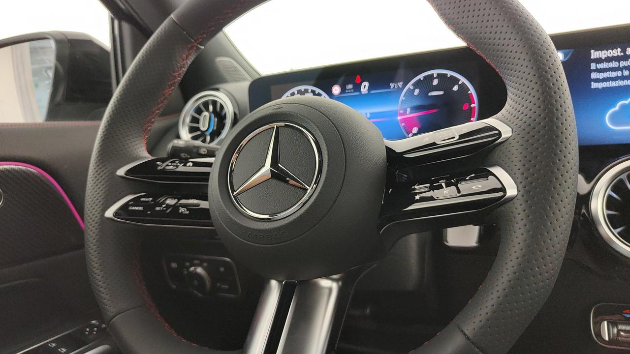 Mercedes-Benz GLA 200 d automatic