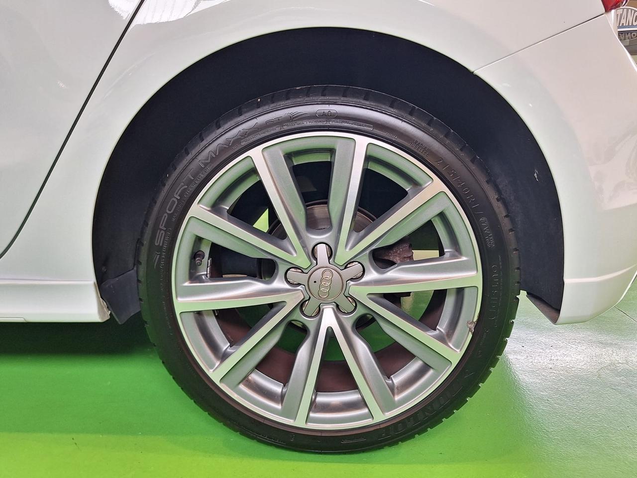 Audi A1 1.6 TDI S line edition