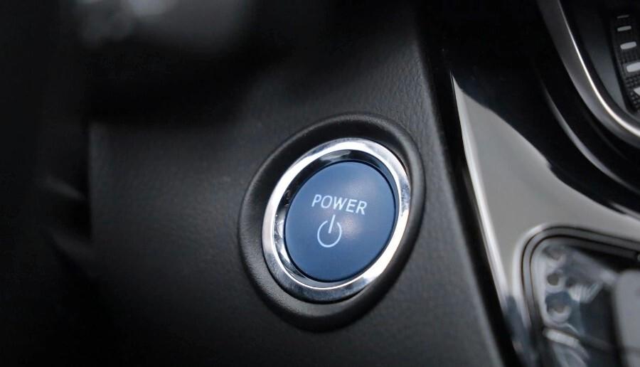 Toyota C-HR 1.8 Hybrid E-CVT Business