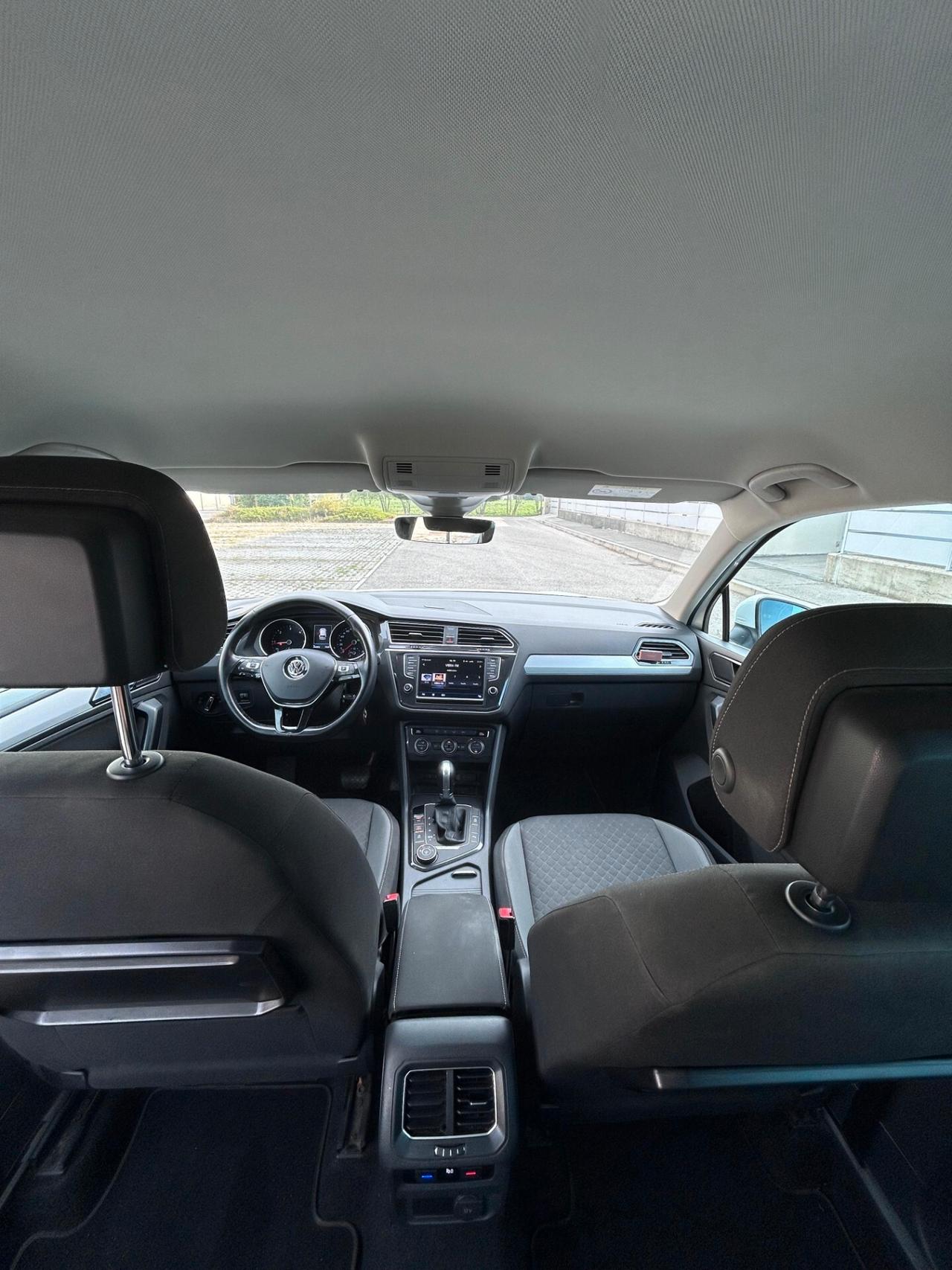Volkswagen Tiguan 2.0 TDI SCR DSG 4MOTION Business BMT