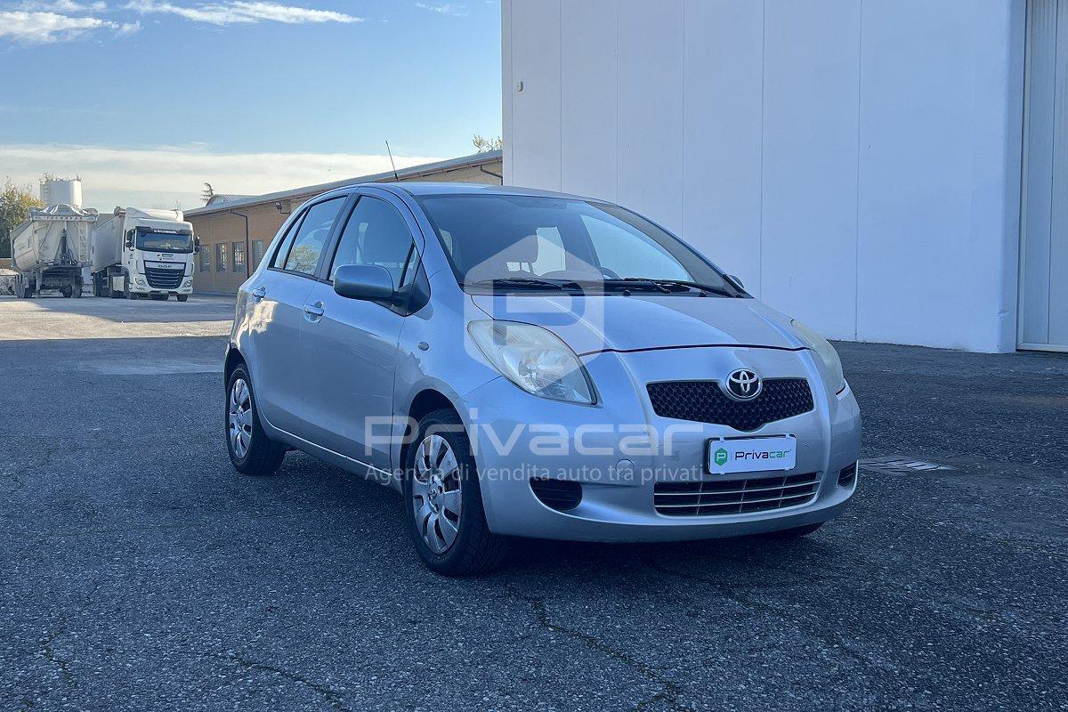 TOYOTA Yaris 1.0 5 porte Sol