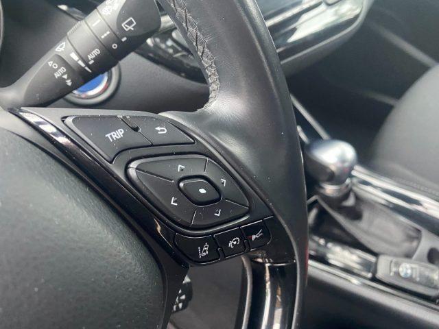 TOYOTA C-HR 1.8 Hybrid E-CVT