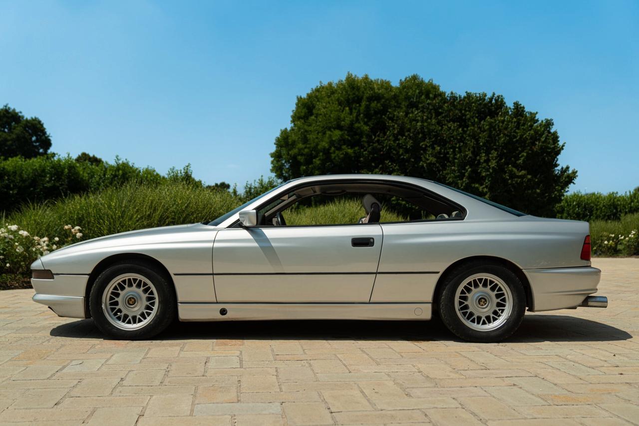 BMW 850i - BMV00113