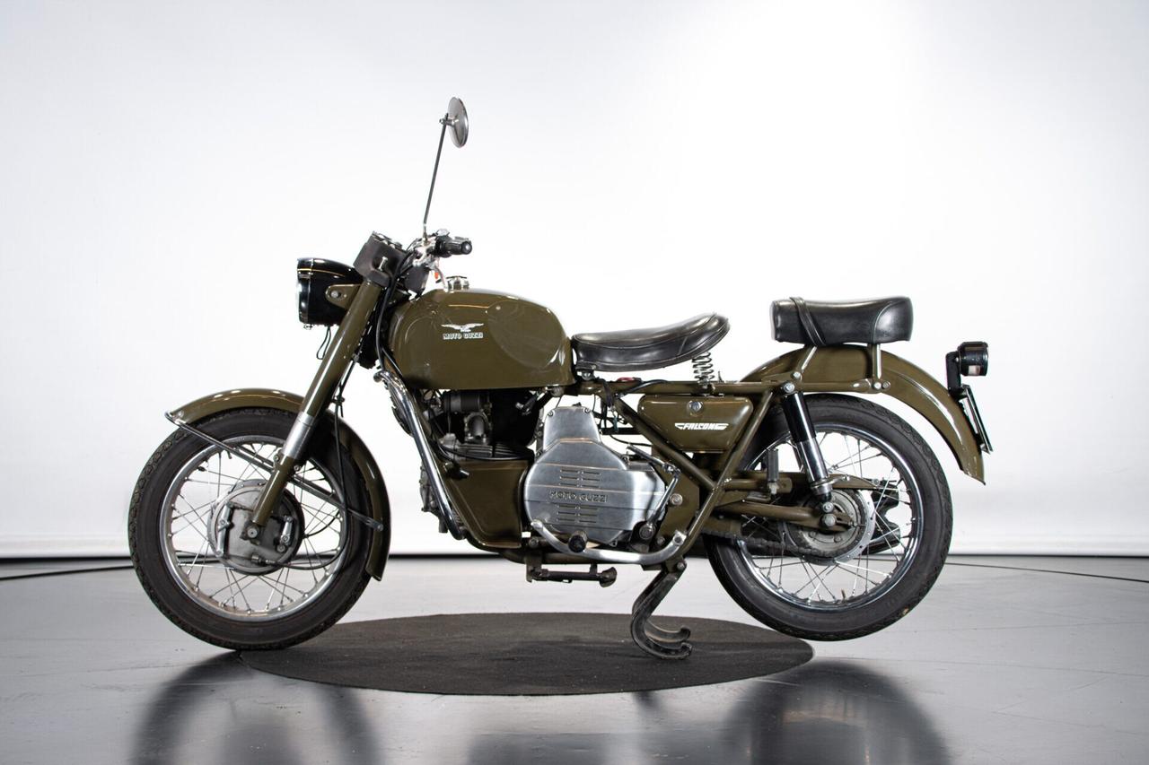 Moto Guzzi Nuovo Falcone 500