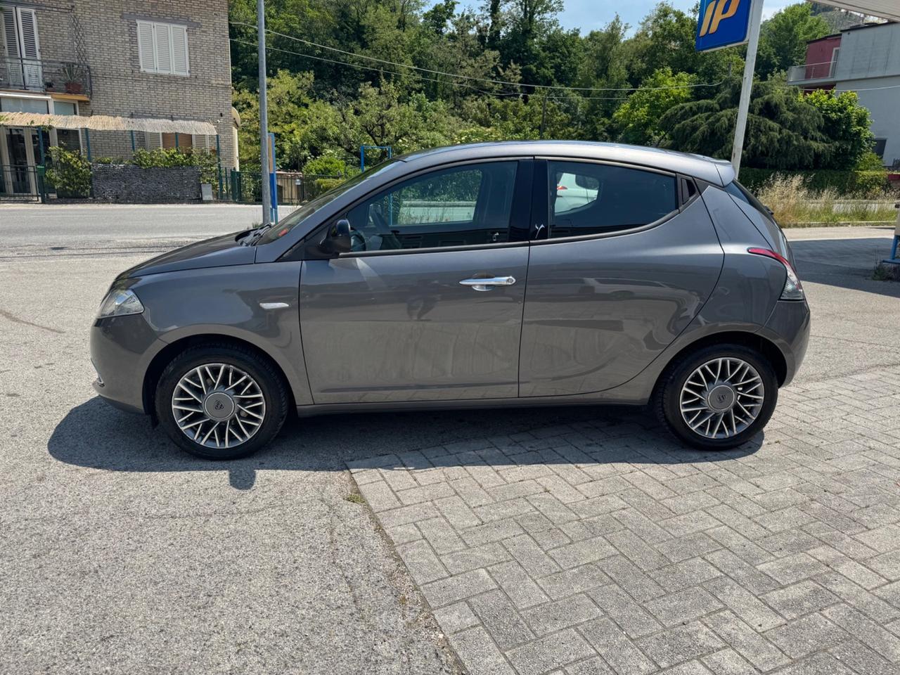 Lancia Ypsilon 1.2 69 CV 5 porte S&S