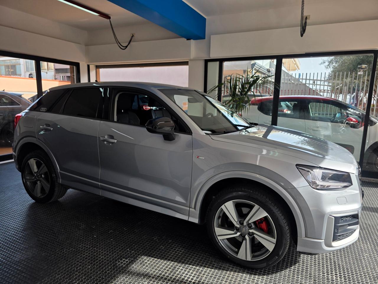 Audi Q2 35 TDI quattro S tronic line Edition
