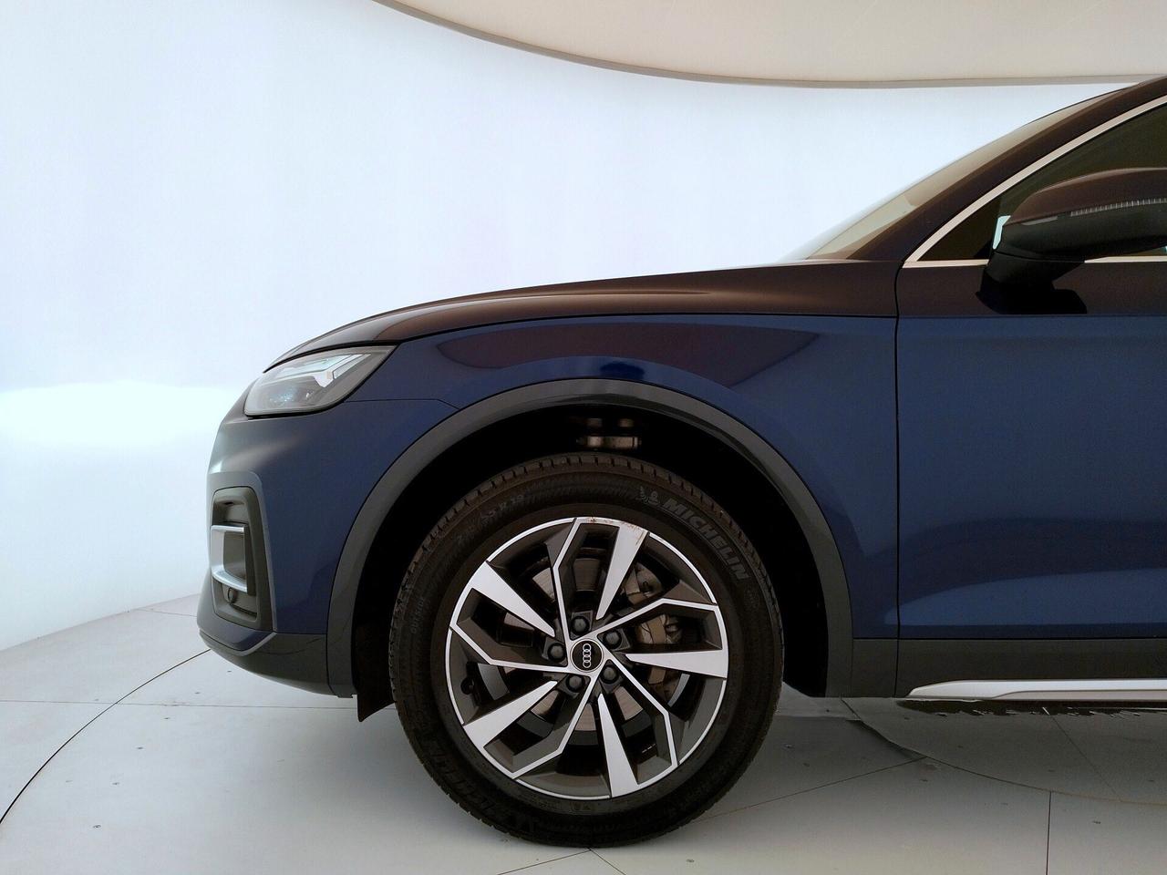 AUDI Q5 40 2.0 tdi mhev 12V Business Advanced quattro s-tronic - IVA ESPOSTA