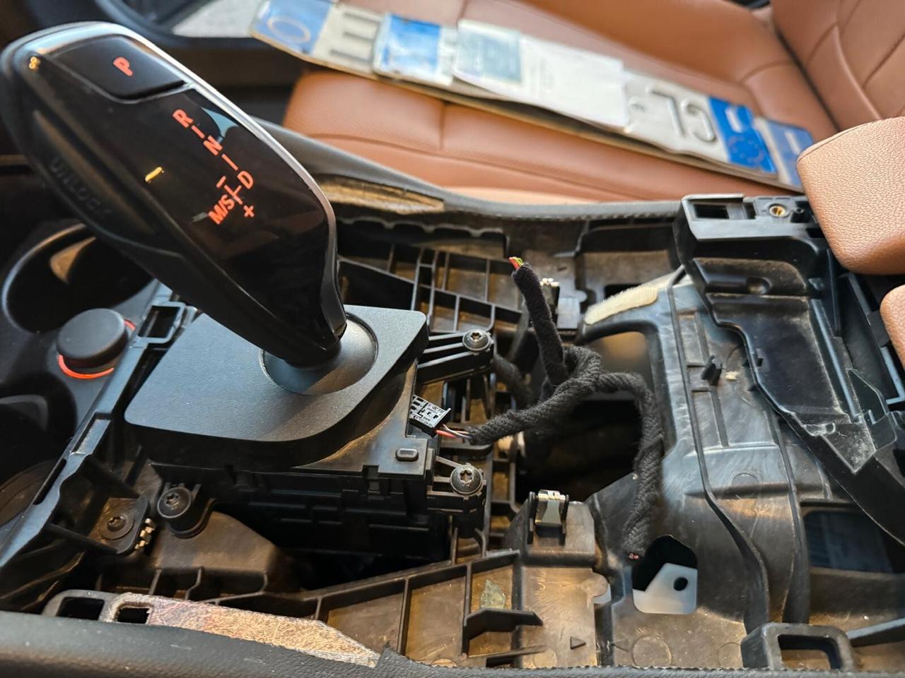 BMW 520 d Touring mhev 48V xdrive Luxury FURTO PARZIALE