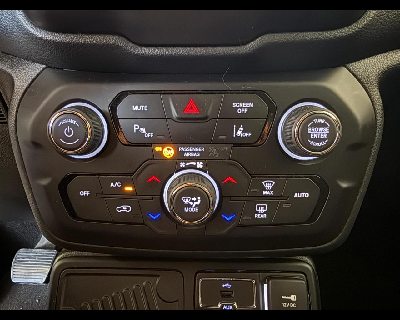 JEEP Renegade - Renegade 1.3 T4 DDCT Limited