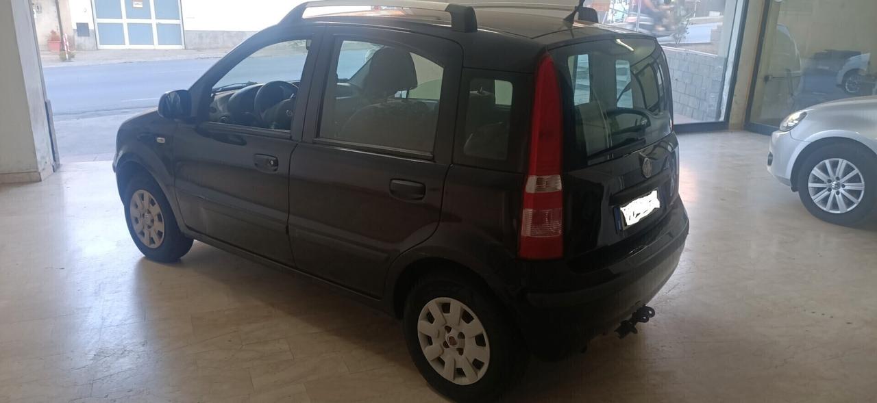 Fiat Panda 1.2 CON MOTORE RIFATTO A NUOVO ANNO 2010 GPL E GANCIO DI TRAINO OMOLOGATO