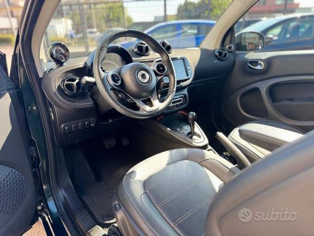 SMART ForTwo EQ Racingreen PARI AL NUOVO